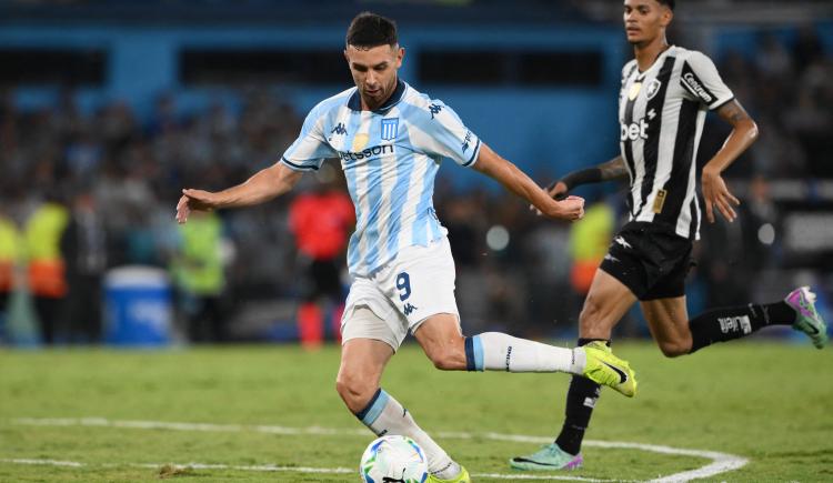 Imagen de Adrián Martínez, la máquina de meter goles en Racing