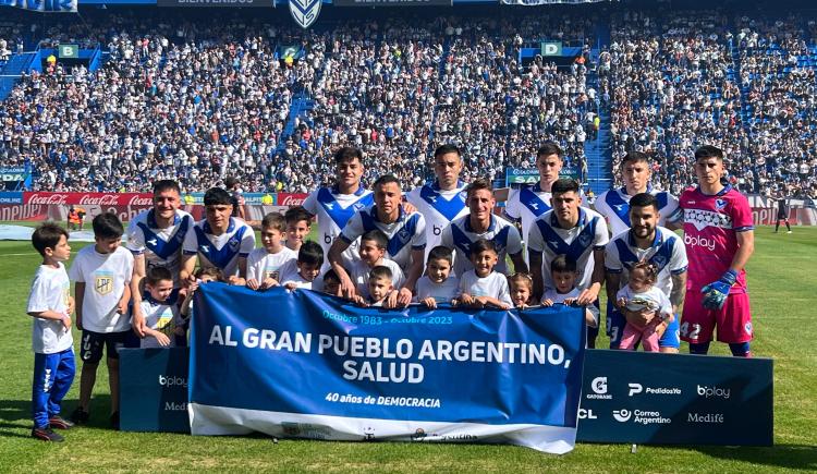 Imagen de La increíble situación de un referente de Vélez en plena lucha por el descenso