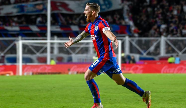 Imagen de Los goles de tiro libre de Iker Muniain y la racha de 82 años que cortó en San Lorenzo