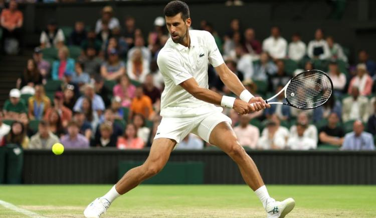 Imagen de Wimbledon: Novak Djokovic cerró su partido y llegó a una nueva marca