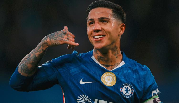 Imagen de Golazo y asistencia de Enzo Fernández a 23 días del Mundial: Chelsea le ganó 2-1 a Tottenham