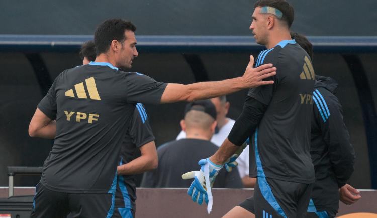 Imagen de La suspensión del Dibu Martínez, según la visión de Lionel Scaloni