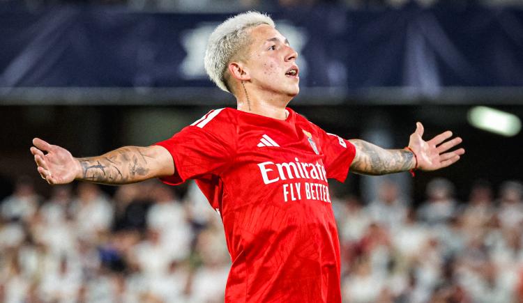 Imagen de El golazo de Prestianni en la clasificación de Benfica a la Europa League