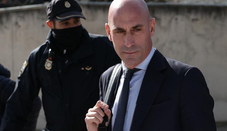 Imagen de Se conoció la condena a Luis Rubiales por el beso forzado a Jenni Hermoso