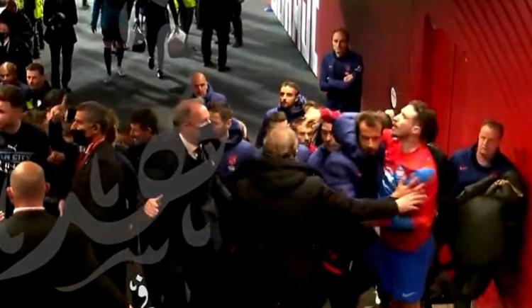 Imagen de Hubo incidentes al término del duelo entre Atlético de Madrid y Manchester City