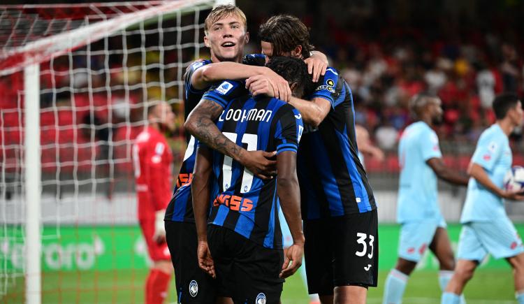 Imagen de Atalanta venció a Monza y lidera en Italia