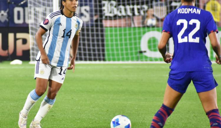 Imagen de Goleada y derrotada: la Selección Argentina femenina cayó ante Estados Unidos en la Gold Cup