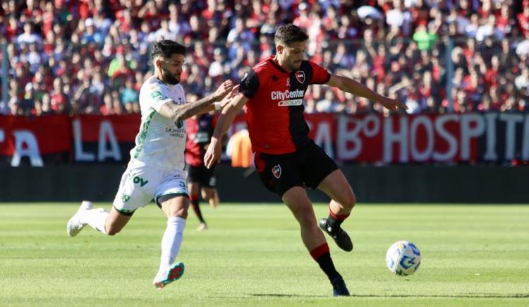 Imagen de En una tarde de golazos, Newell's y Sarmiento empataron 1-1