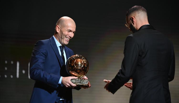 Imagen de La maldición del Balón de Oro y la Copa del Mundo que buscará romper Benzema