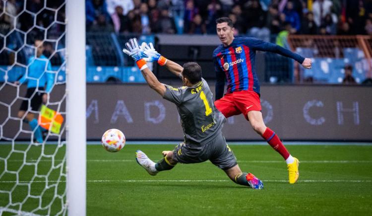 Imagen de Barcelona eliminó a Betis y definirá con el Madrid