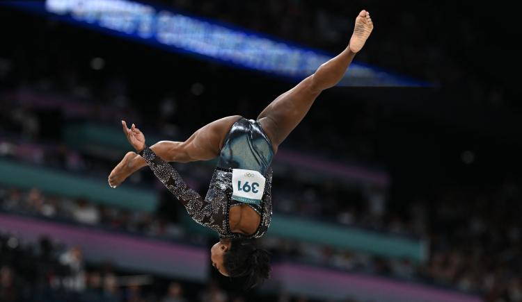 Imagen de Como el Ave Fénix: la mejor gimnasta del mundo resurgió de sus cenizas