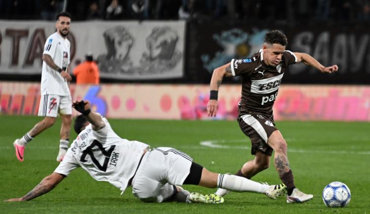 Imagen de Platense no pasó del empate contra Riestra antes del viaje a Brasil