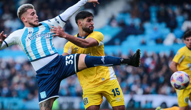 Imagen de Racing y Rosario Central, a mano en Avellaneda