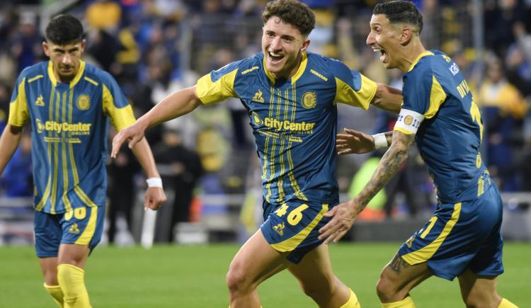 Imagen de Rosario Central derrotó a Argentinos Juniors y lo alcanzó en la cima de la zona B