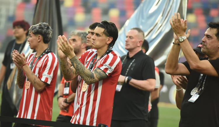 Imagen de Se dieron a conocer los audios del VAR sobre las polémicas de la Supercopa Internacional