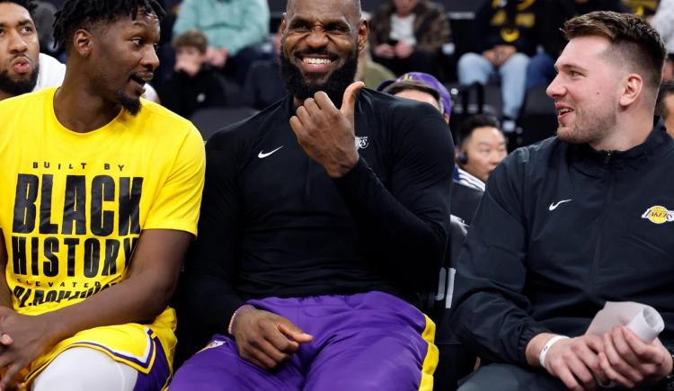 Imagen de Histórica venta: los Lakers fueron comprados por el propietario de un club de béisbol