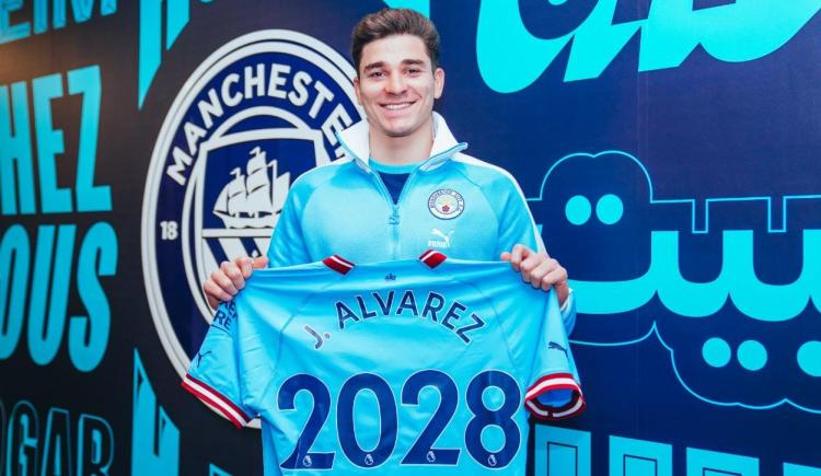 Imagen de Julián Álvarez renovó con Manchester City hasta 2028