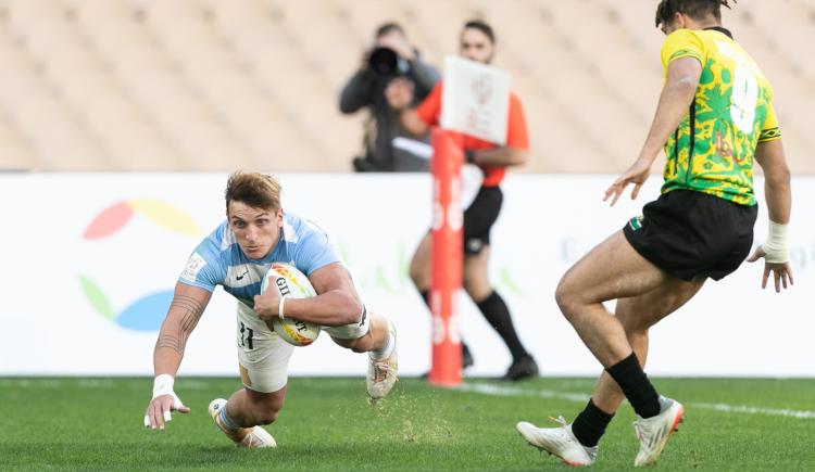 Imagen de APLASTANTE TRIUNFO DE LOS PUMAS 7S