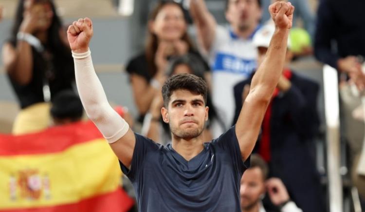 Imagen de Apabullante debut: Carlos Alcaraz y un cómodo comienzo en Roland Garros