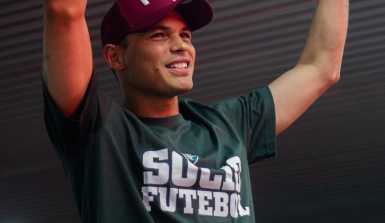 Imagen de La multitudinaria bienvenida para Thiago Silva en Brasil