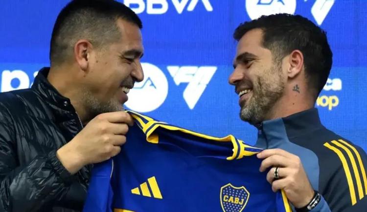 Imagen de El paso a paso de Riquelme para echar a Gago de Boca