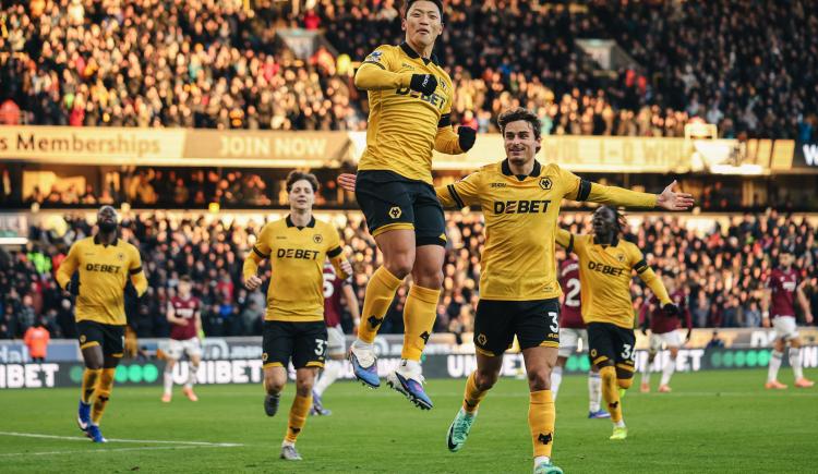 Imagen de Año nuevo, vida nueva: Wolverhampton obtuvo su primer triunfo en la actual Premier League