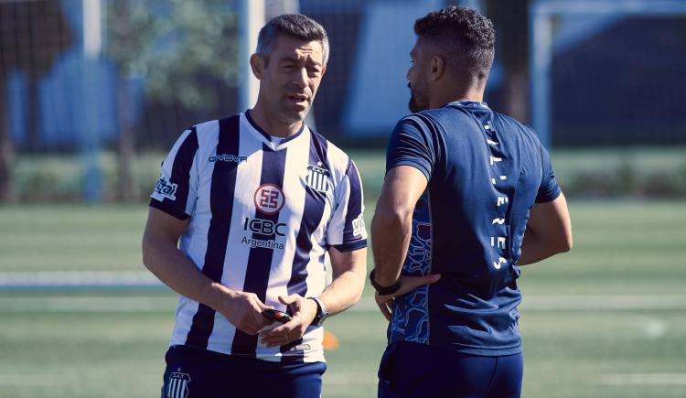 Imagen de Caixinha: "Queremos pasar a octavos de Libertadores"