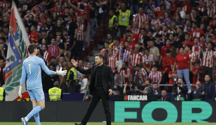 Imagen de Courtois cruzó a Simeone por sus dichos tras el clásico