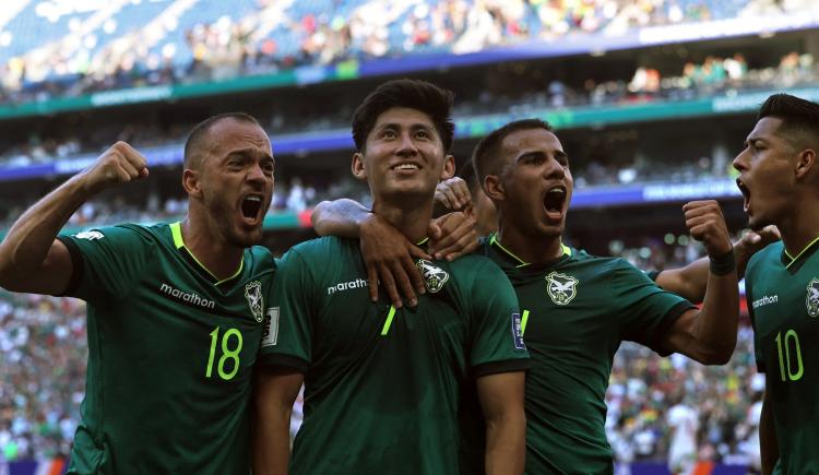 Imagen de Bolivia le ganó a Surinam y quedó a un paso de volver a jugar la Copa del Mundo