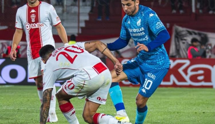 Imagen de Huracán y Atlético Tucumán aburrieron en Parque Patricios