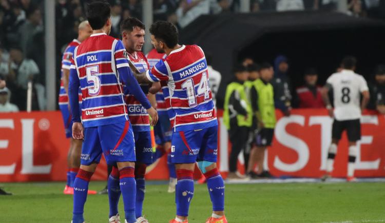 Imagen de La postura firme de Fortaleza tras la suspensión del partido ante Colo Colo