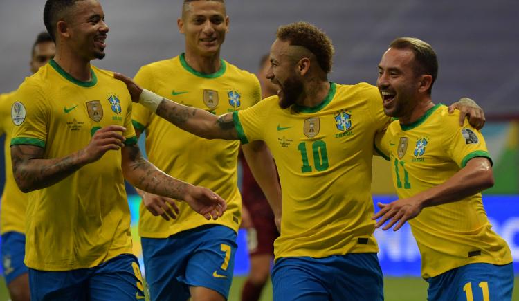 Imagen de BRASIL DEBUTÓ CON UNA GOLEADA