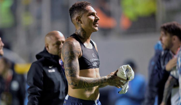 Imagen de Paolo Guerrero dejó Racing y ya consiguió un nuevo club