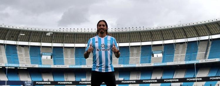 Imagen de EZEQUIEL SCHELOTTO, EL PRIMER REFUERZO DE RACING