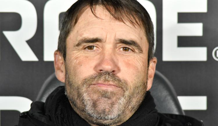 Imagen de Coudet lamentó la final perdida, volvió a reclamar el penal en contra y habló del River que se viene