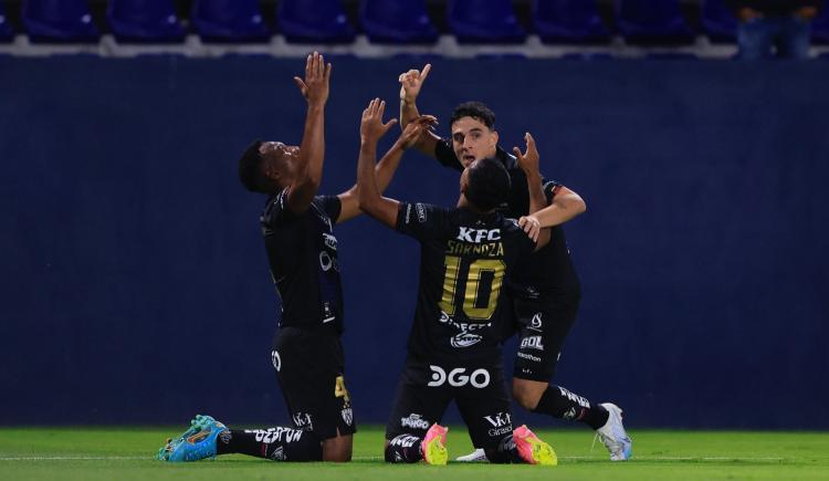 Imagen de Independiente del Valle goleó a Corinthians y pasó a la siguiente fase