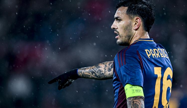 Imagen de Leandro Paredes, suplente en Roma mientras Boca se ilusiona con su vuelta