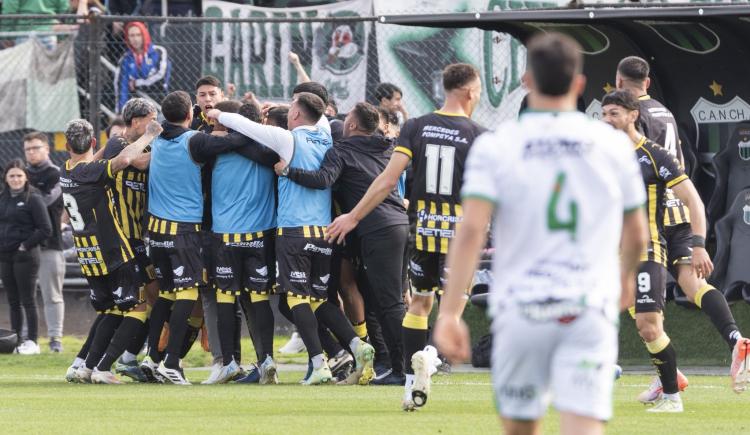 Imagen de Qué dice el fallo del tribunal de disciplina luego del clásico entre Nueva Chicago y Almirante Brown