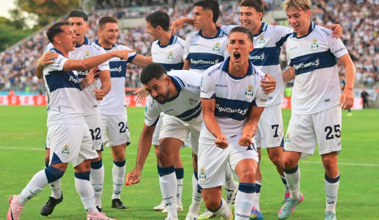 Imagen de Aullido olímpico en manada: el golazo de Nicolás Barros Schelotto