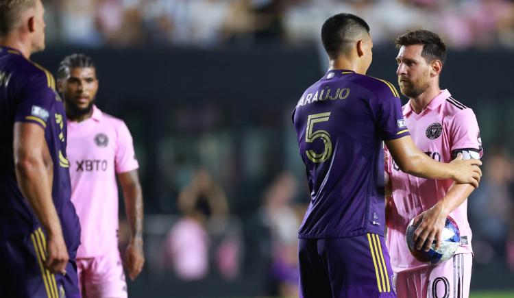 Imagen de Quién es César Araújo, el jugador de Orlando City que discutió con Lionel Messi