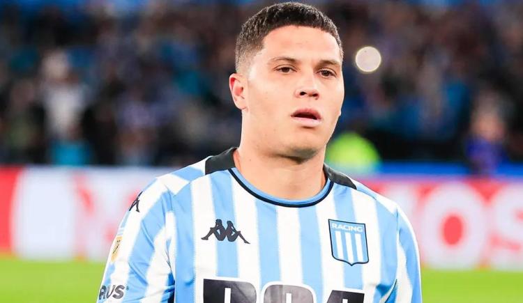 Imagen de Juanfer Quintero: mensaje a Racing, a Gallardo y viaje a Colombia con Borja... ¿Seguirá en la Academia?