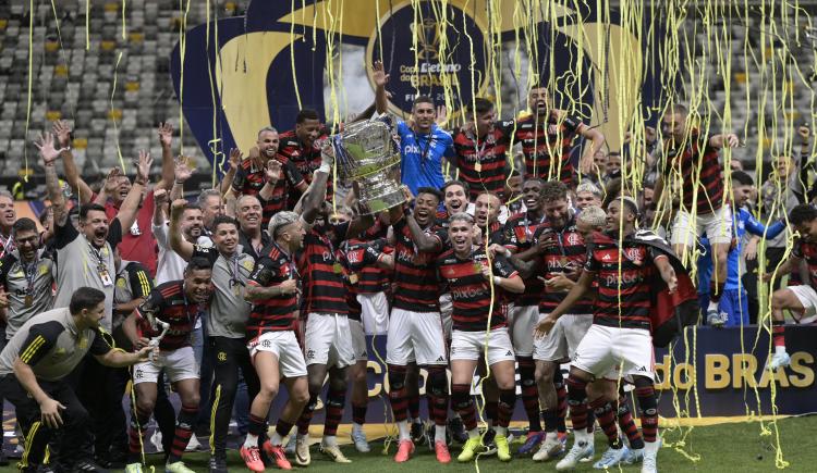 Imagen de Duro revés para Gabriel Milito, a 20 días de la final de la Libertadores