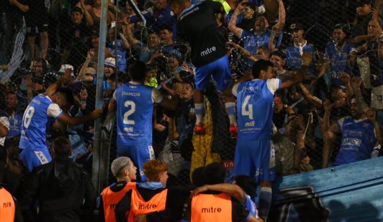 Imagen de Cómo se juega la final del reducido de la Primera Nacional por el segundo ascenso