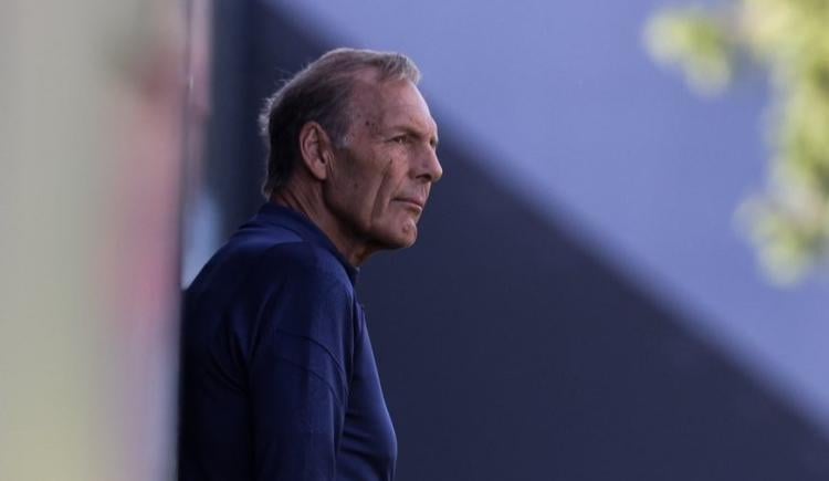 Imagen de El cuestionamiento de un ex DT de Boca a la elección de Miguel Ángel Russo