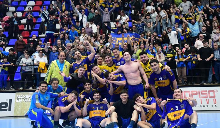 Imagen de Histórico: Boca ganó el Superclásico de handball por primera vez
