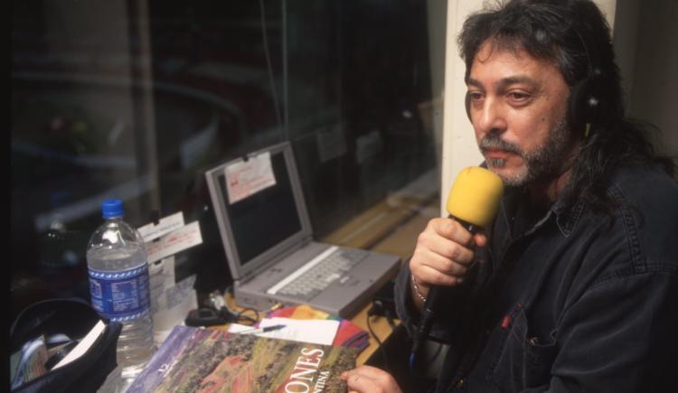 Imagen de Dolor en el periodismo: falleció Walter Saavedra, el Poeta del Gol