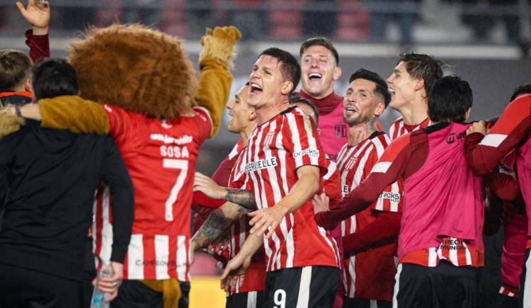 Imagen de Cómo está el historial entre Gimnasia y Estudiantes