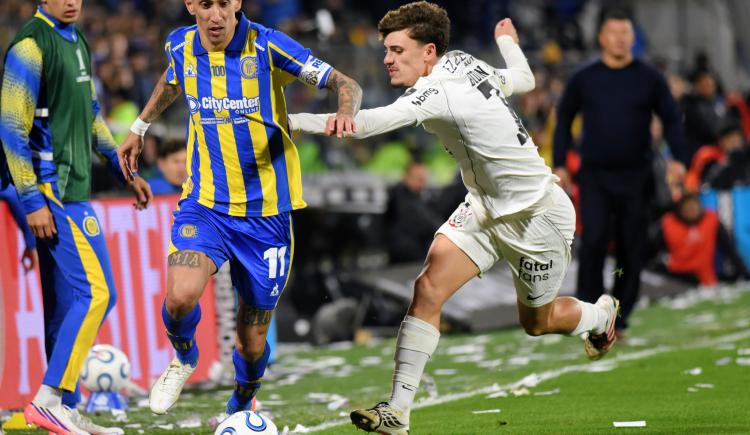 Imagen de Rosario Central empató con Corinthians y buscará la clasificación en Brasil
