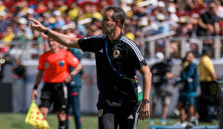 Imagen de La respuesta de Bocha Batista al sondeo de Ecuador