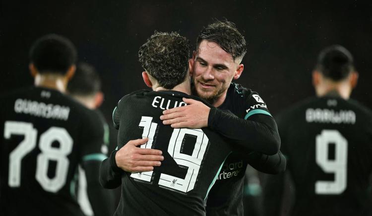 Imagen de Alexis Mac Allister fue titular en el triunfo de un Liverpool que va por todo